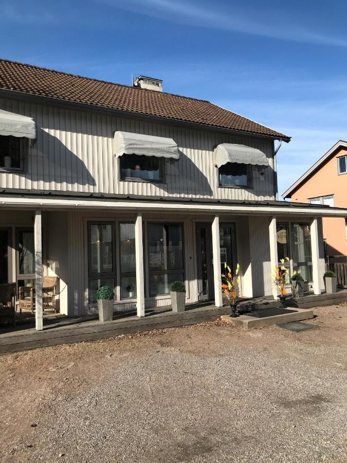Hotell Kaprifol Hunnebostrand Exterior photo